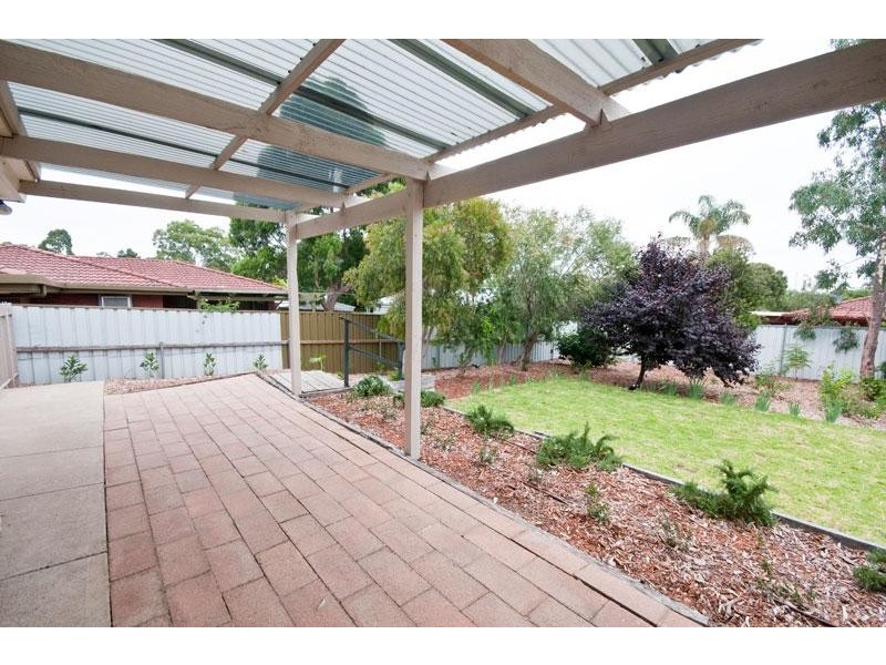 186 Hub Drive, Aberfoyle Park SA 5159