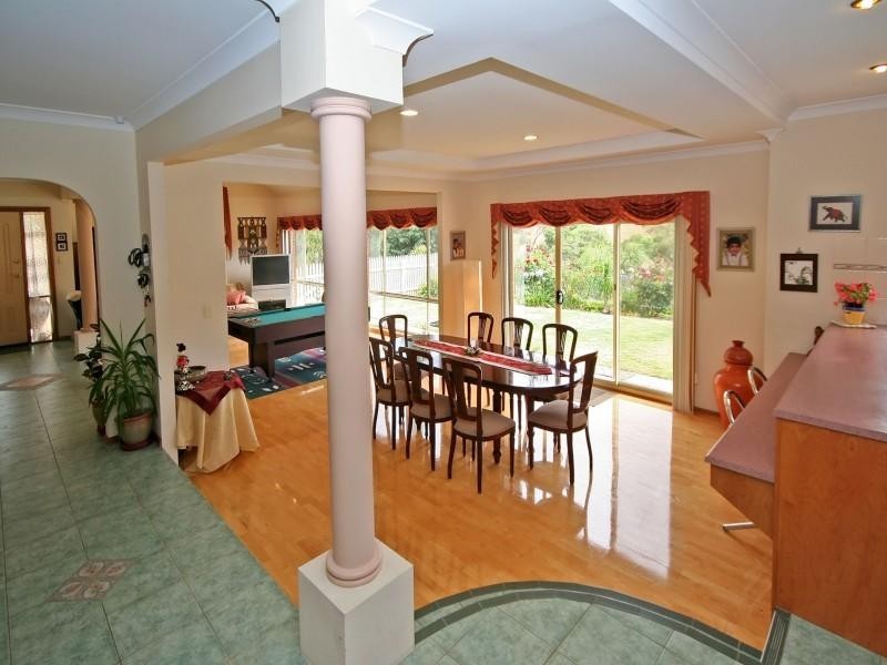 43 Ironbark Avenue, Flagstaff Hill SA 5159