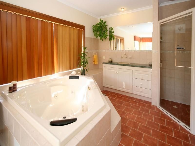 43 Ironbark Avenue, Flagstaff Hill SA 5159