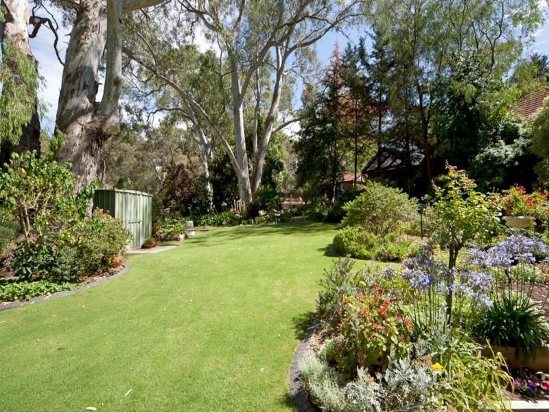 8 Heath Lane, Flagstaff Hill SA 5159