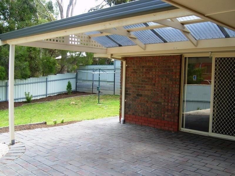 31 Emerald Street, Flagstaff Hill SA 5159