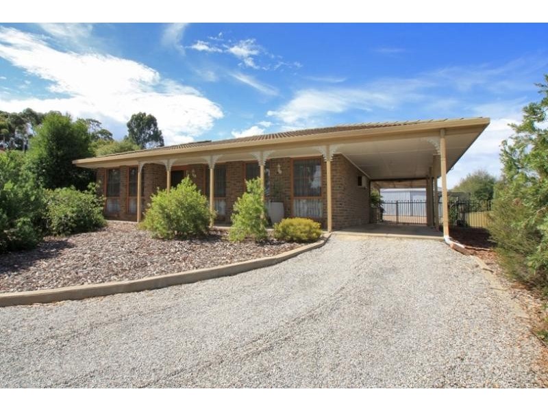 204 Chandlers Hill Road, Happy Valley SA 5159