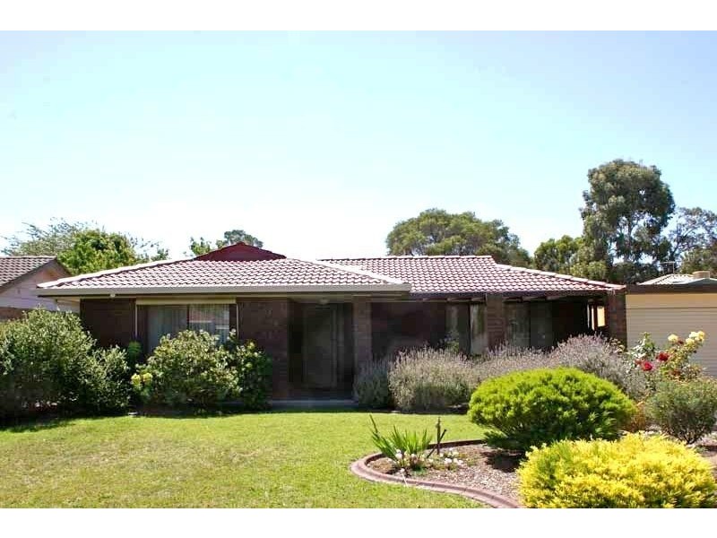 5 Quigley Court, Aberfoyle Park SA 5159