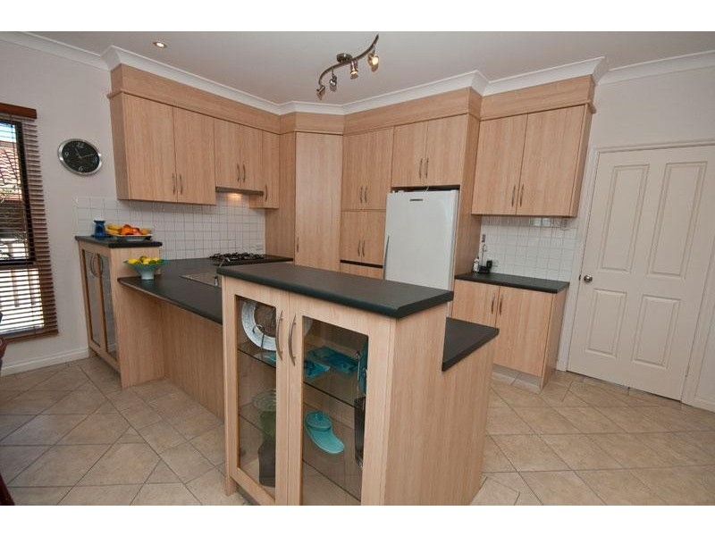 45 Monaco Cct, Aberfoyle Park SA 5159