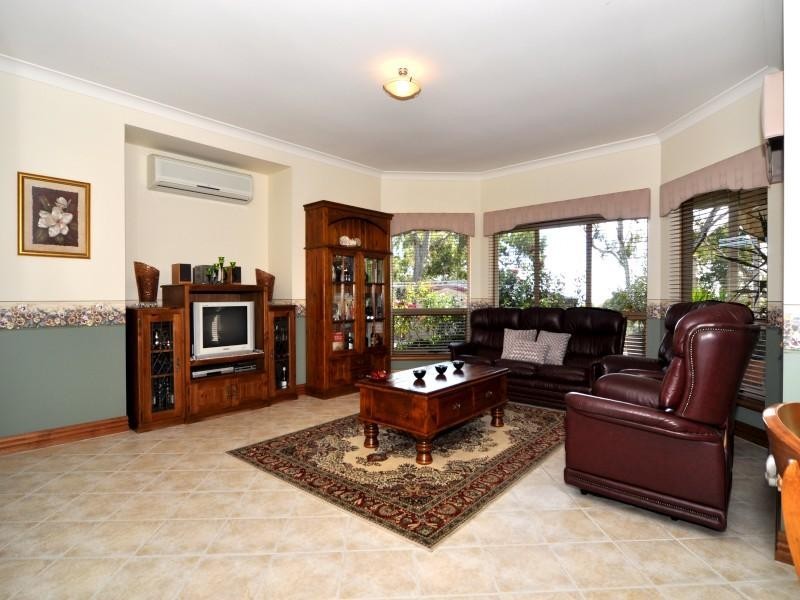 3 Charlson Rise, Happy Valley SA 5159