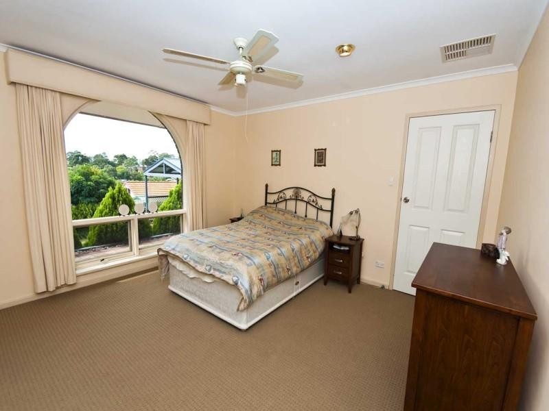 65 Pine Drive, Aberfoyle Park SA 5159