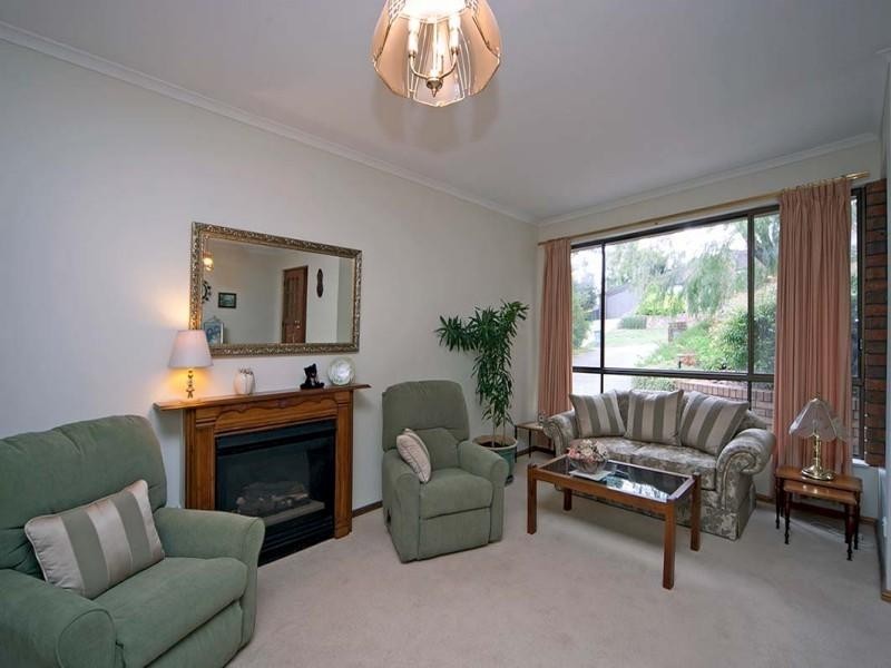 6 Hay Street, Aberfoyle Park SA 5159