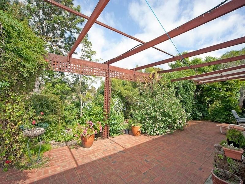 6 Hay Street, Aberfoyle Park SA 5159