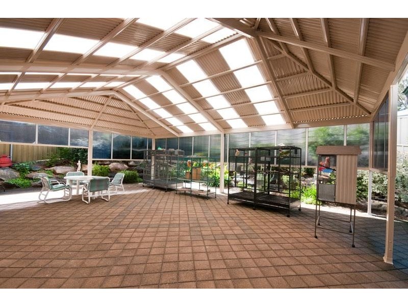 15 Highfield Drive, Aberfoyle Park SA 5159