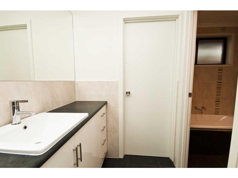 23 Campus Drive, Aberfoyle Park SA 5159