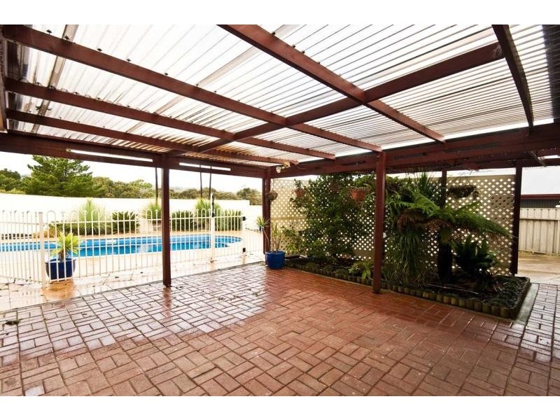 23 Campus Drive, Aberfoyle Park SA 5159