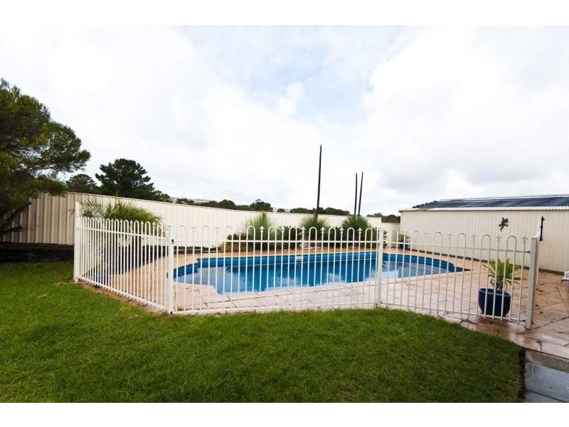 23 Campus Drive, Aberfoyle Park SA 5159