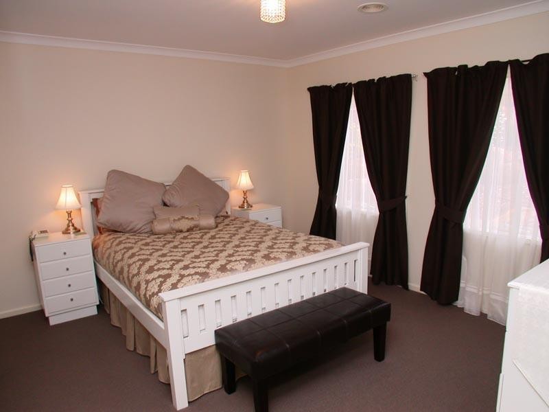 17 Charlson Rise, Happy Valley SA 5159