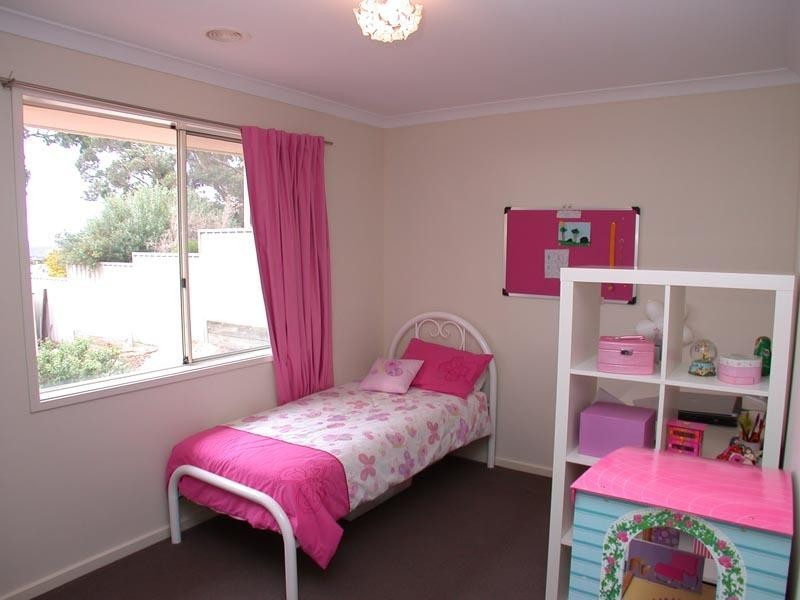 17 Charlson Rise, Happy Valley SA 5159