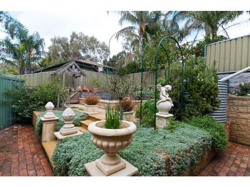 10 Pridham Court, Aberfoyle Park SA 5159