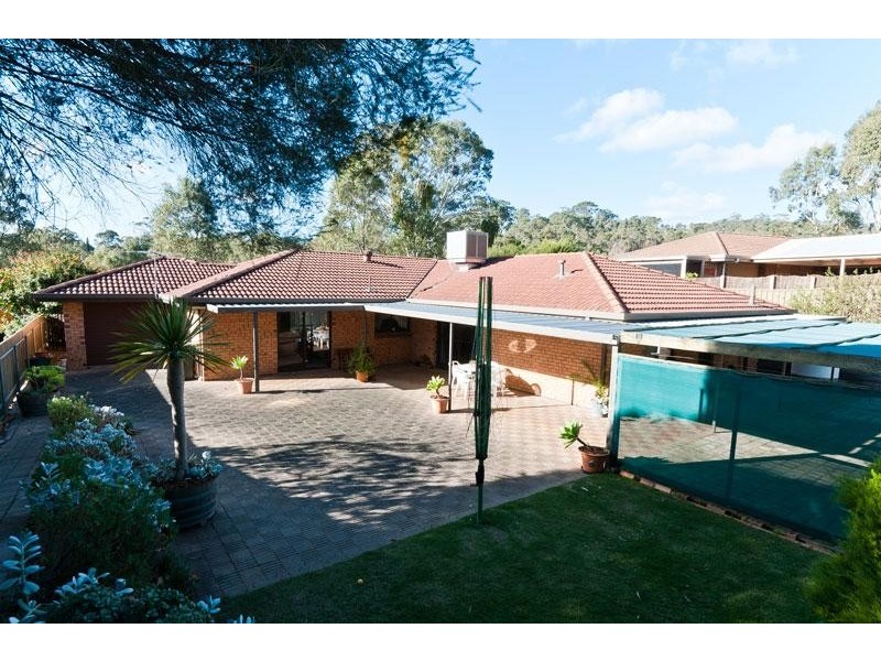 19 Lotus Drive, Aberfoyle Park SA 5159