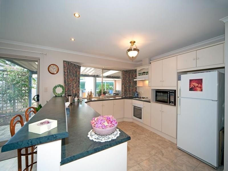 1 London Road, Aberfoyle Park SA 5159