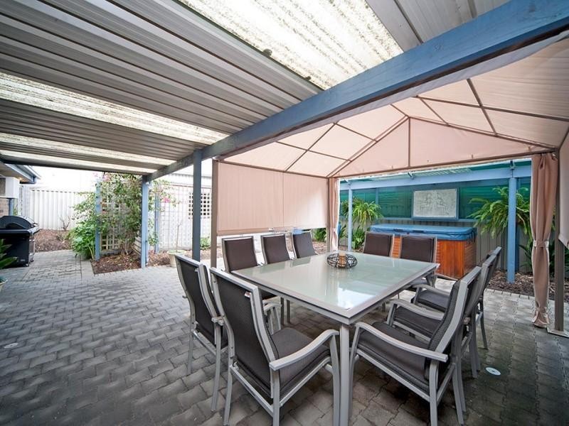 1 London Road, Aberfoyle Park SA 5159