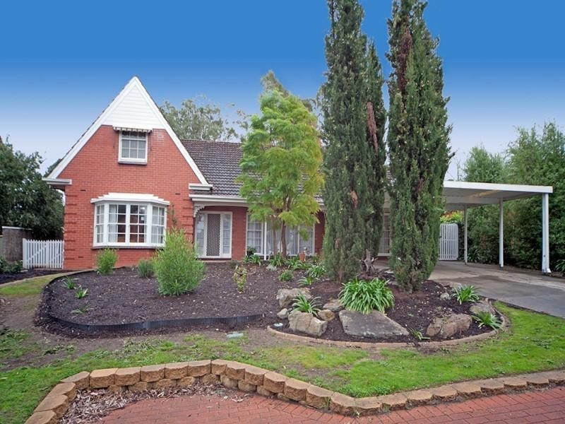 10 Ridgway Drive, Flagstaff Hill SA 5159