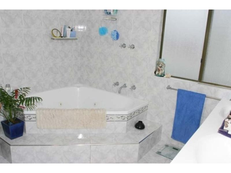19 Easton Road, Happy Valley SA 5159