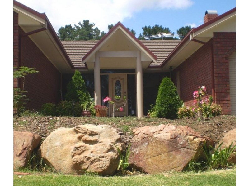 44 Pine Drive, Aberfoyle Park SA 5159