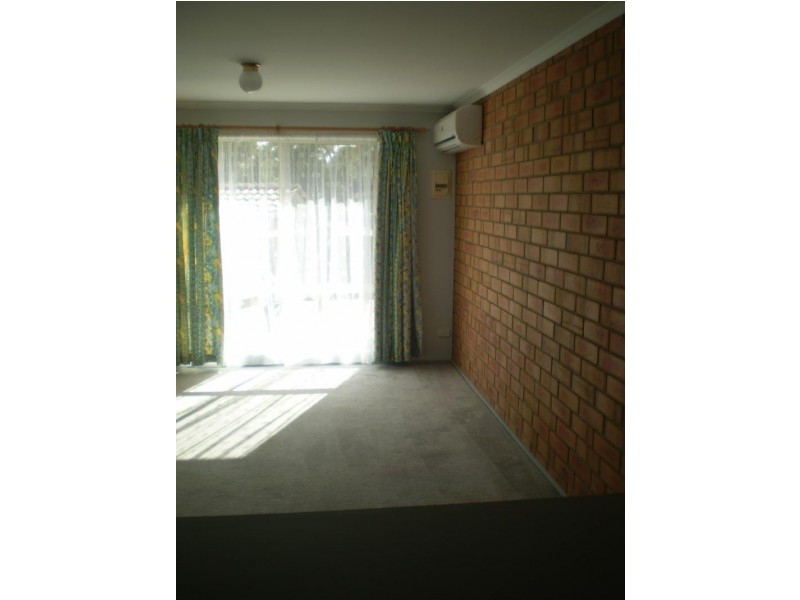 1/11 Ash Street, Aberfoyle Park SA 5159