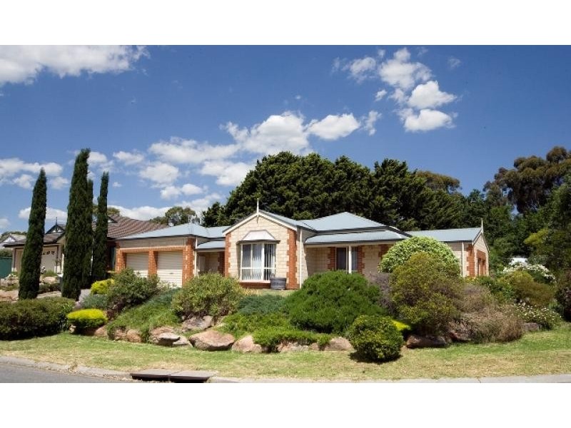11 Corella Avenue, Chandlers Hill SA 5159