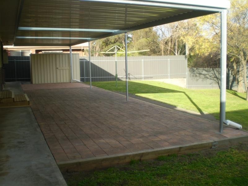 38 Black Rd, Flagstaff Hill SA 5159