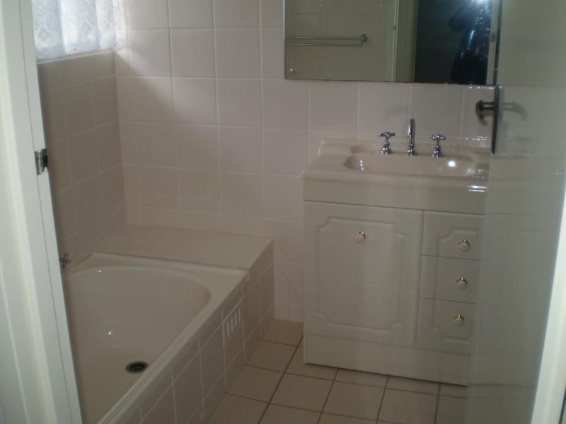 38 Black Rd, Flagstaff Hill SA 5159