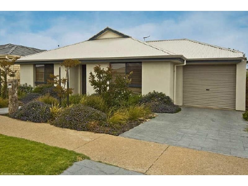 15 Kipsy St, Aldinga Beach SA 5173