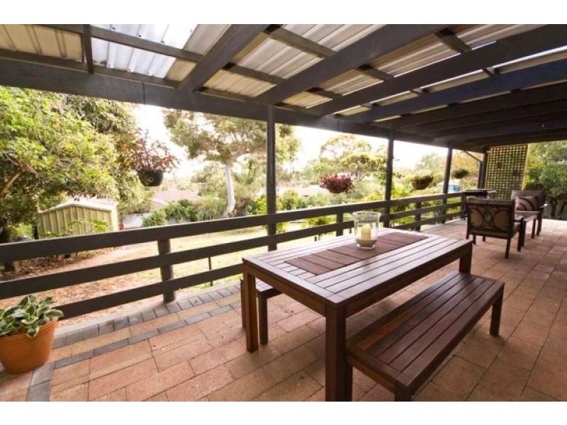 67 Black Rd, Flagstaff Hill SA 5159