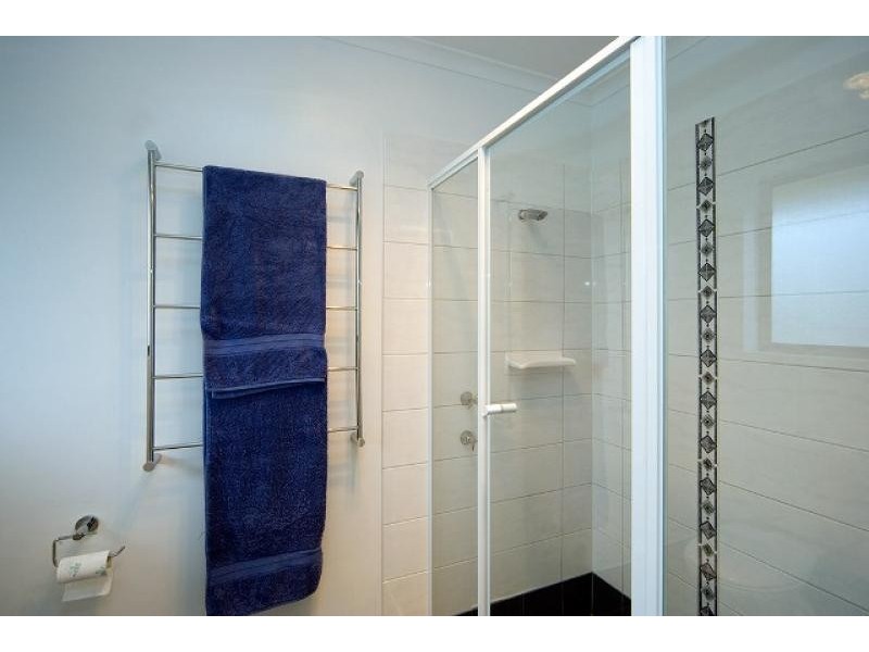 18 Baseby St, Happy Valley SA 5159