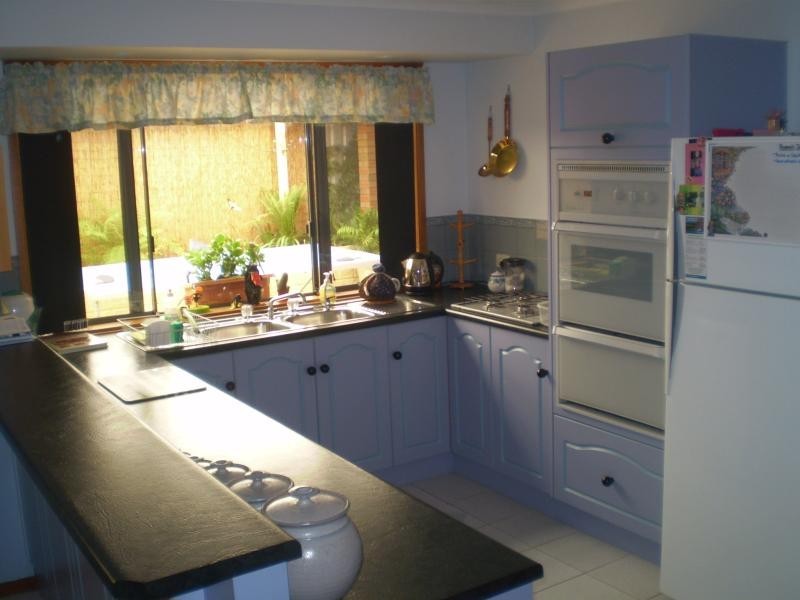 32 Delta Crescent, Aberfoyle Park SA 5159