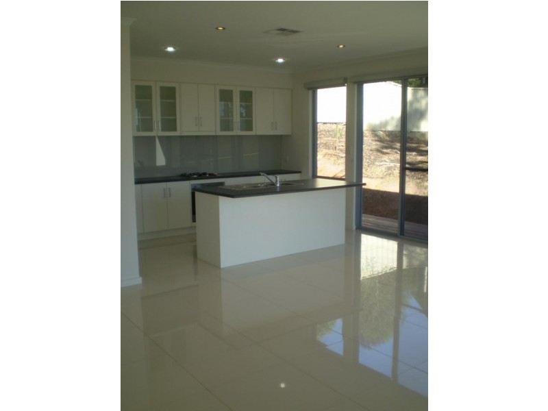 20 Scenic Crescent, Chandlers Hill SA 5159