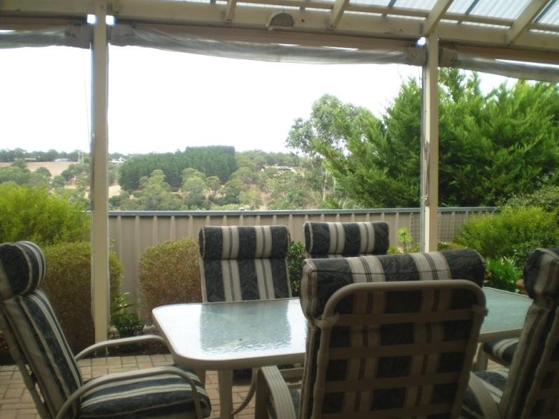 2 Stilton Walk, Happy Valley SA 5159