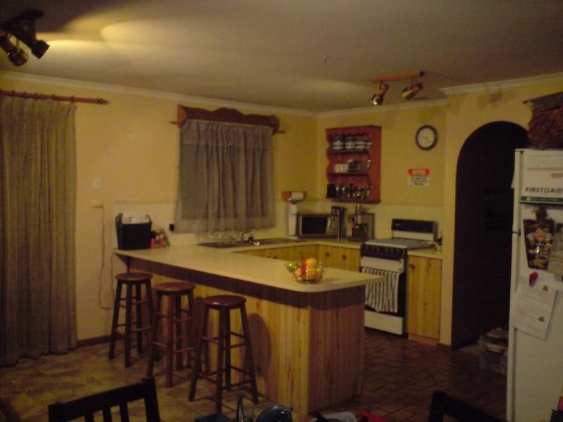 4 Serenade Cres, Aberfoyle Park SA 5159