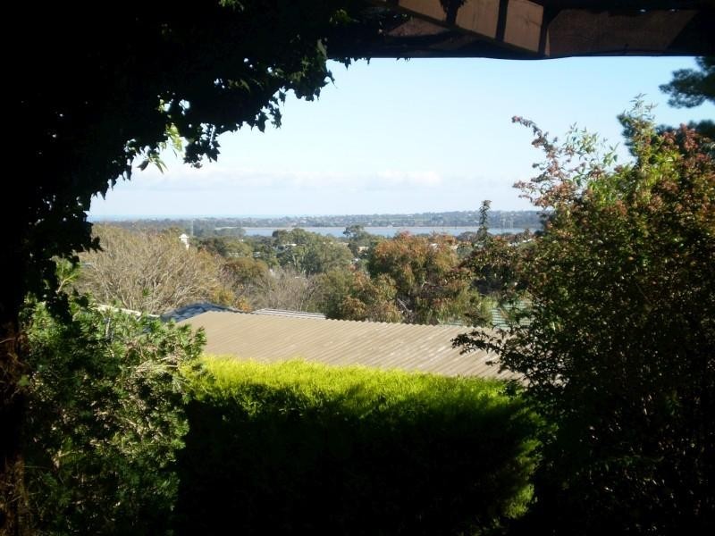 12 Ridgefield Close, Aberfoyle Park SA 5159