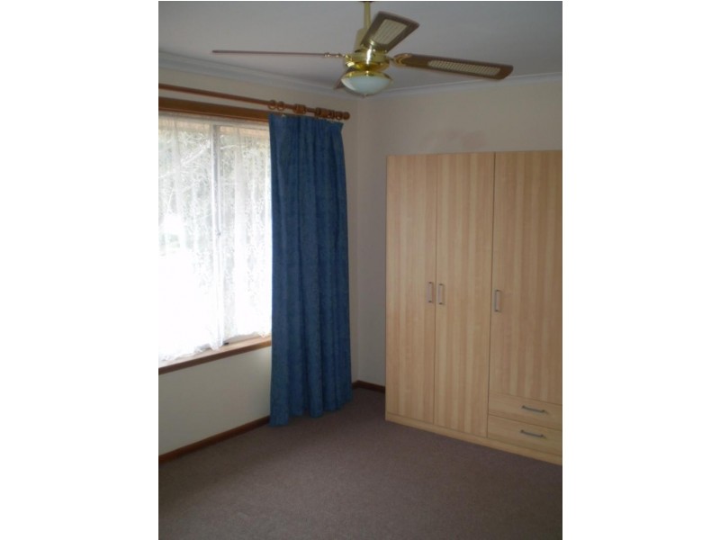 34 Judith Crescent, Morphett Vale SA 5162