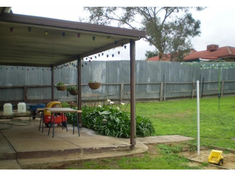 34 Judith Crescent, Morphett Vale SA 5162