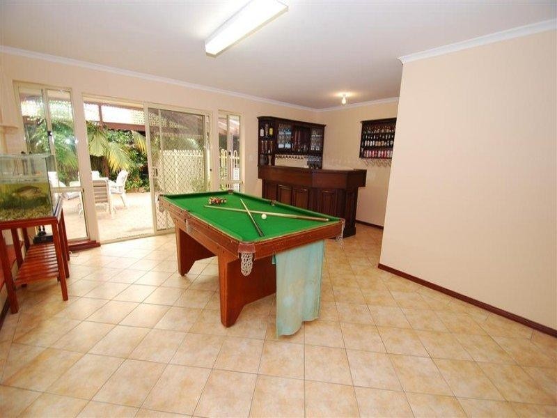 24 Pegasus Drive, Woodcroft SA 5162