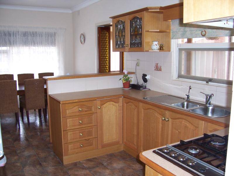 13 LOMMAN AVENUE, Newton SA 5074