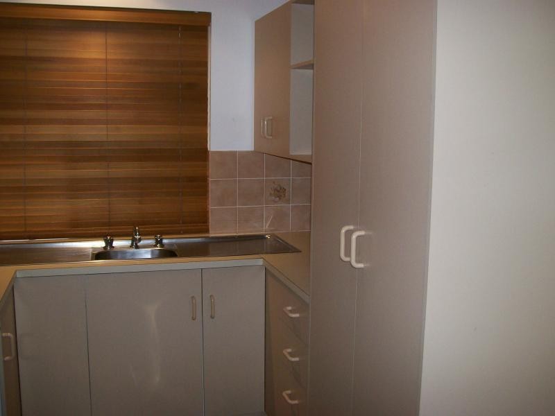 3 QUINTON AVENUE, Tranmere SA 5073