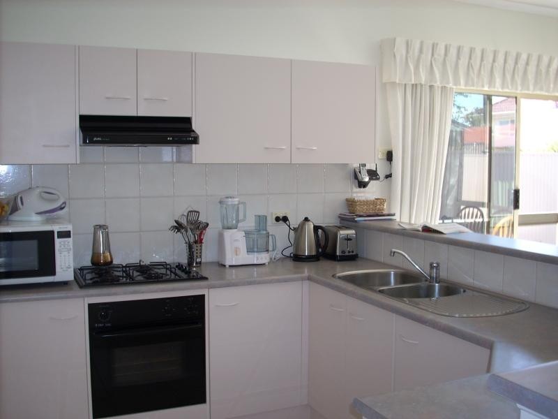 14 FEATHERSTONE CIRCUIT, Greenwith SA 5125