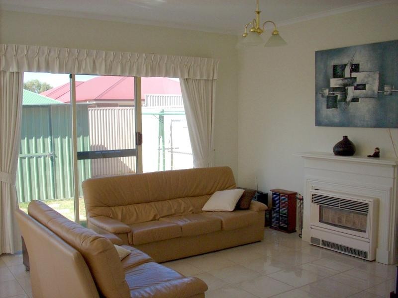 14 FEATHERSTONE CIRCUIT, Greenwith SA 5125