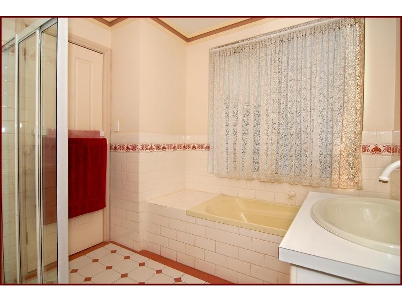 12 A Eton Avenue, Magill SA 5072