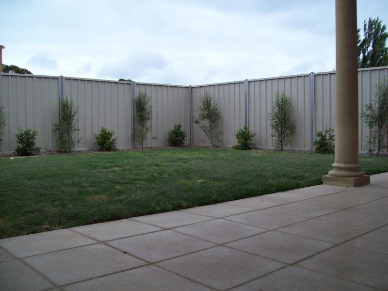 12 A Rostrevor Avenue, Rostrevor SA 5073