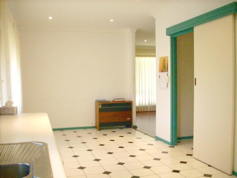 8 Medway Crescent, Rostrevor SA 5073