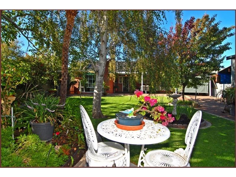 33 Strathearn Avenue, Rostrevor SA 5073