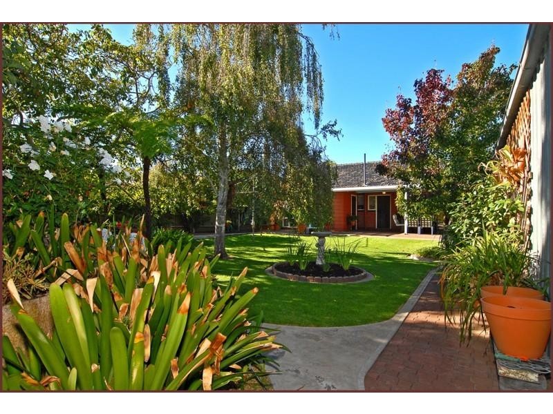 33 Strathearn Avenue, Rostrevor SA 5073