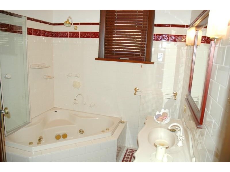 108 Harrow Road, College Park SA 5069